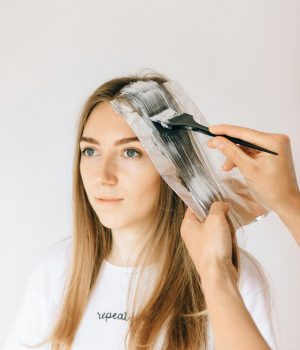 pexels-n-voitkevich-8468036